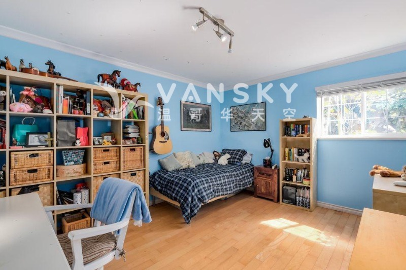 260612105814_downstair big bedroom.JPG